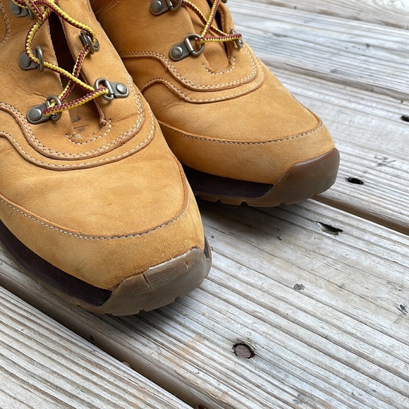 Timberland Women's Leather Waterproof Wedge Wheat Ankle Boots Size 9M - Picture 12 of 14